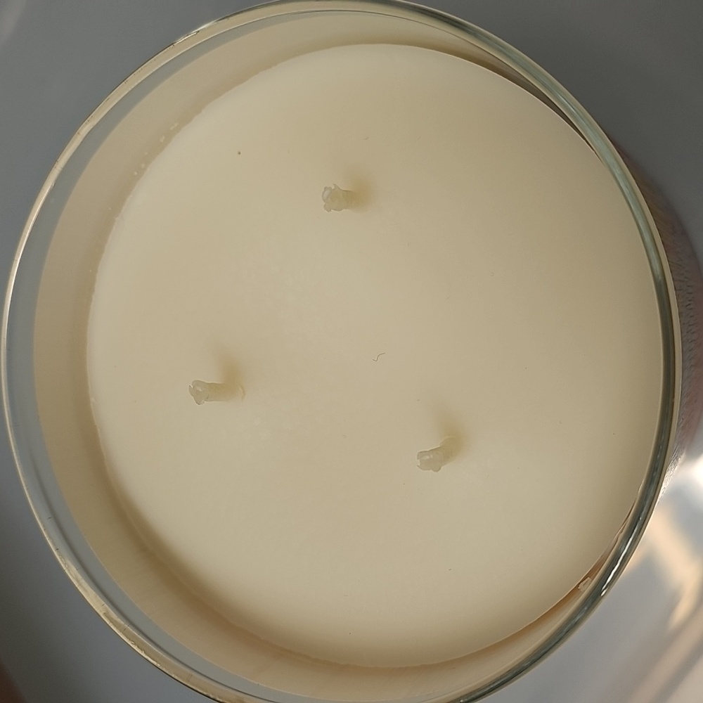 Bath & Body Works Scented Candle - Calypso Clementine - NIB - Picture 4 of 4